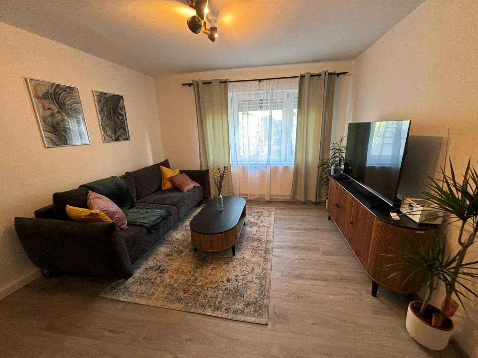 Nuernberg City Apartment *